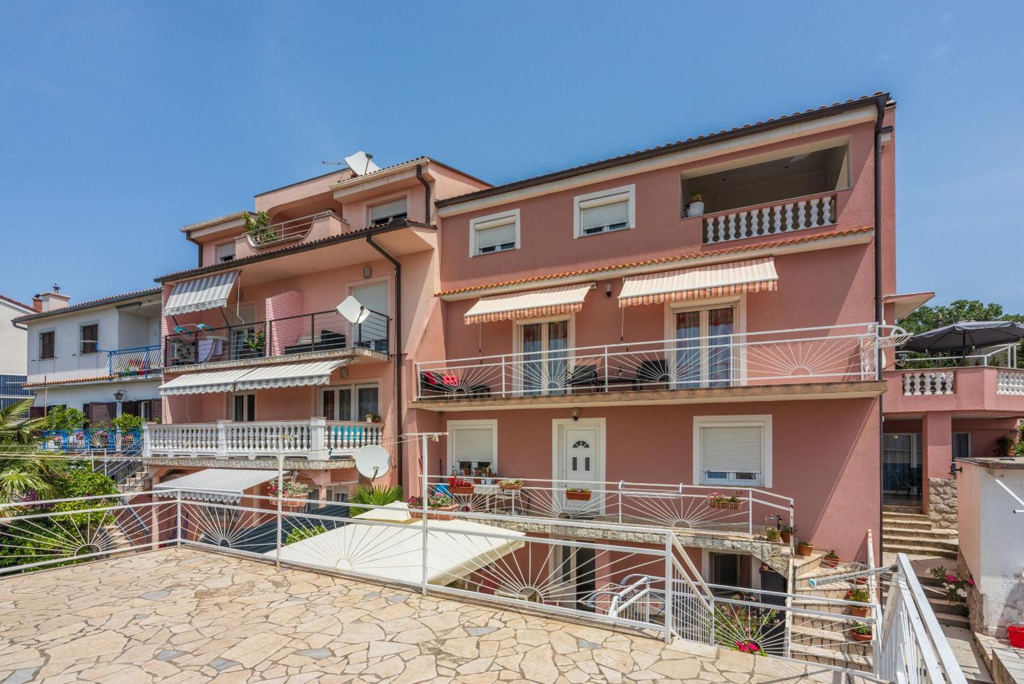 Lucija * Crikvenica
