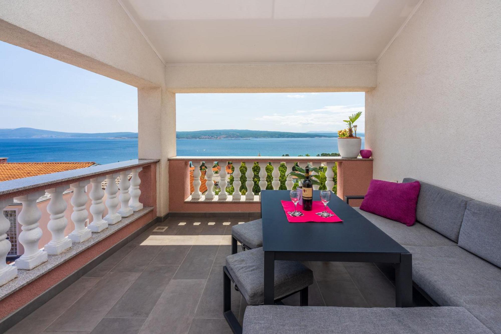 Apartment Lucija