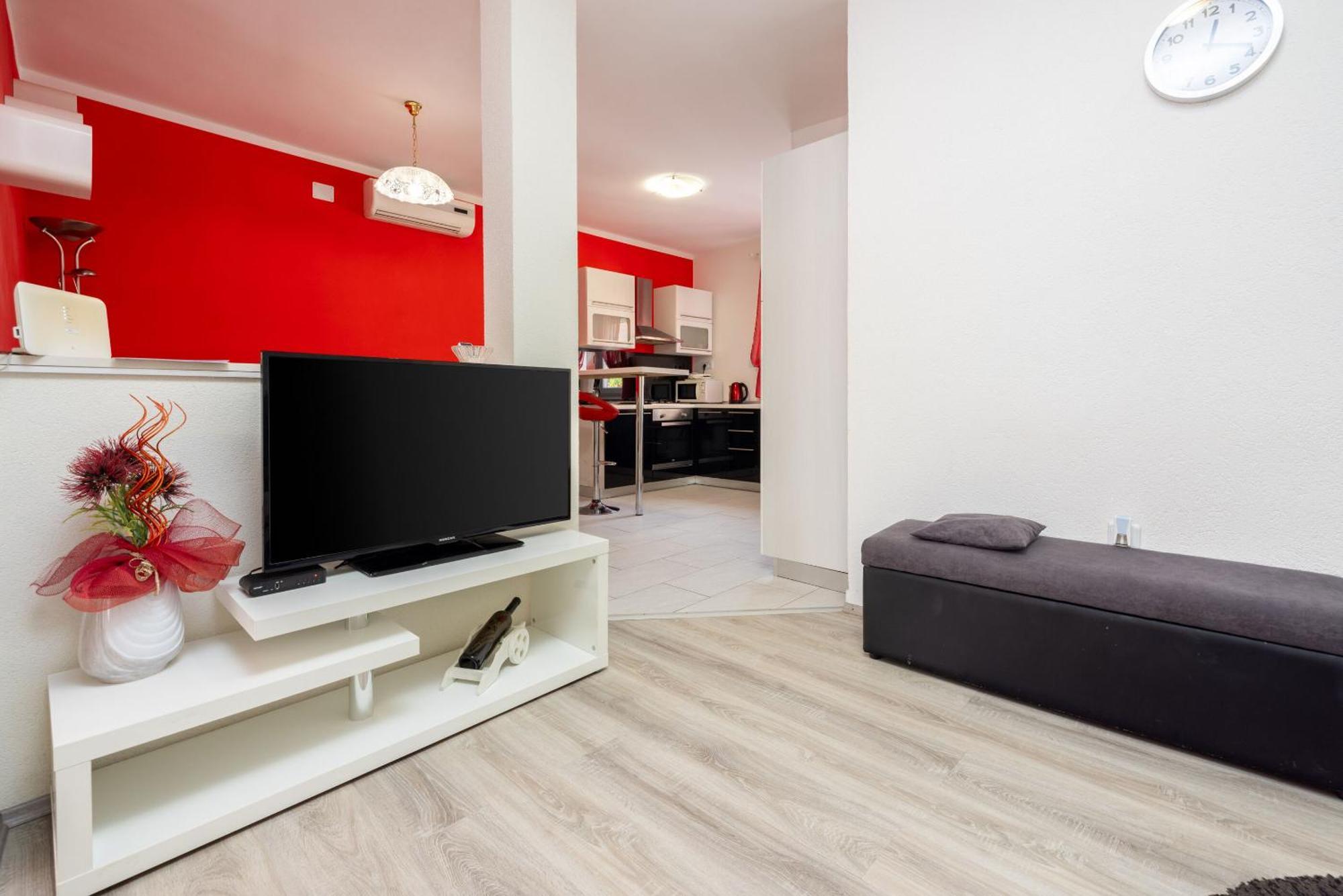 Apartment Lucija